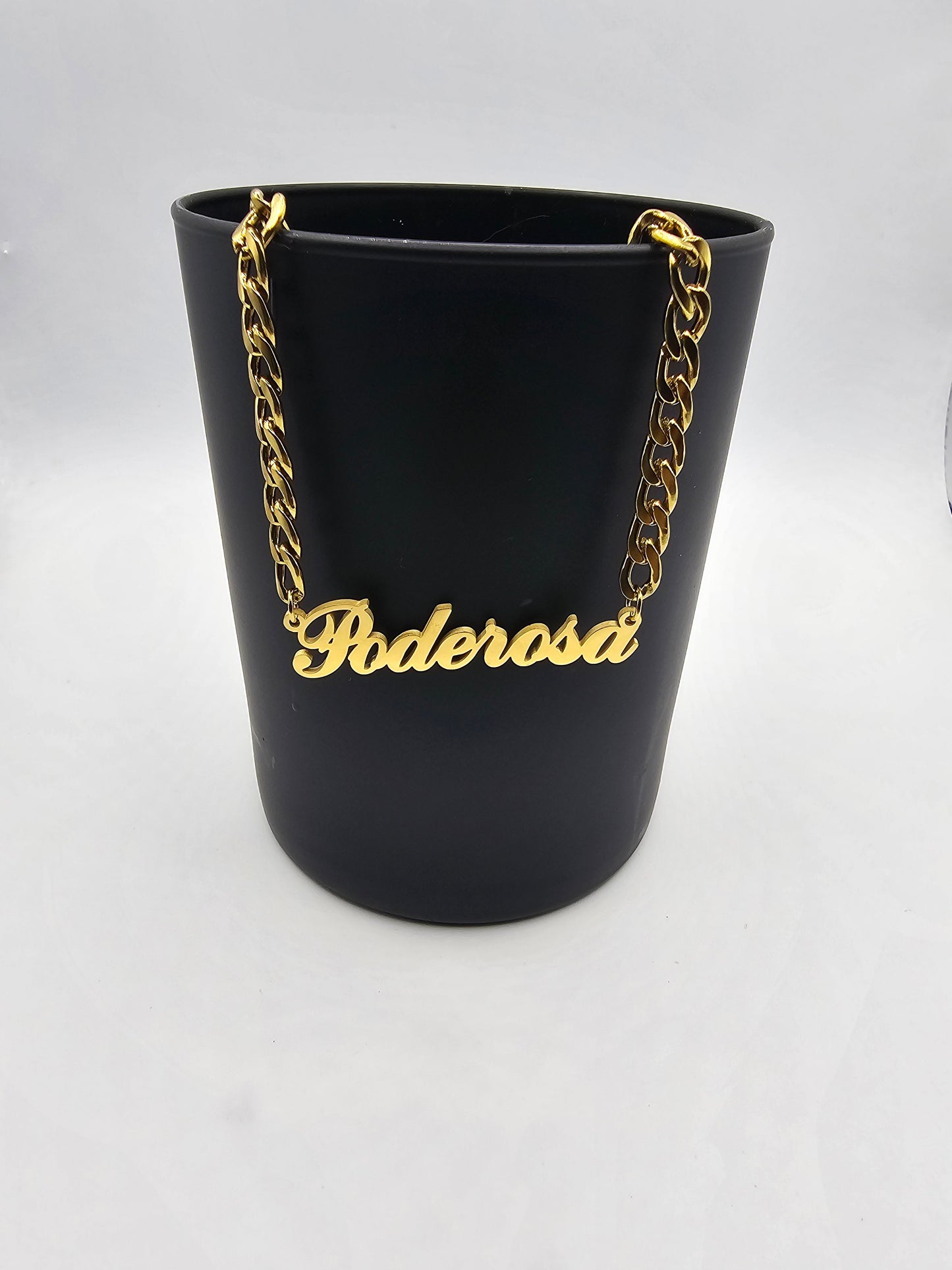 Poderosa Necklace