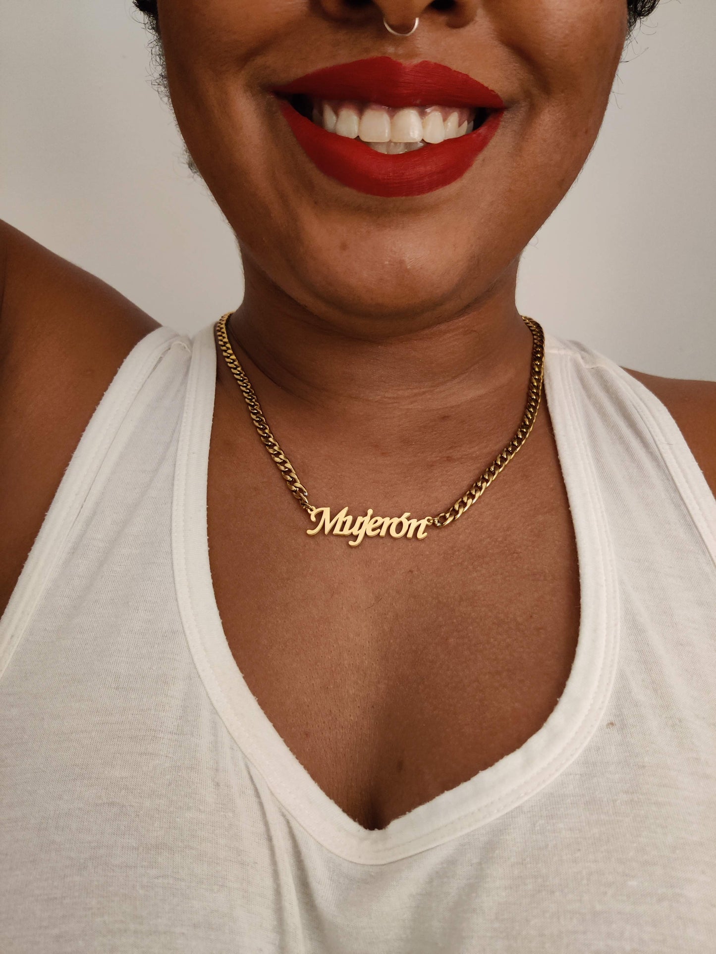 Mujerón Necklace